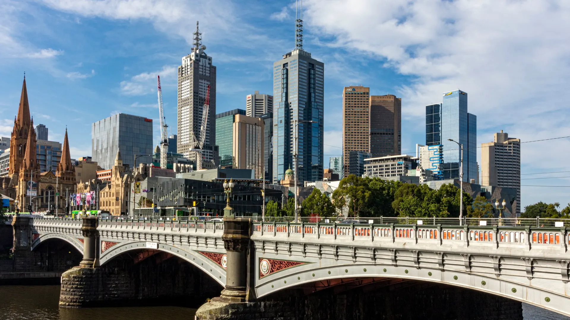Melbourne city skyline above Princes Bridge and the Yarra River
